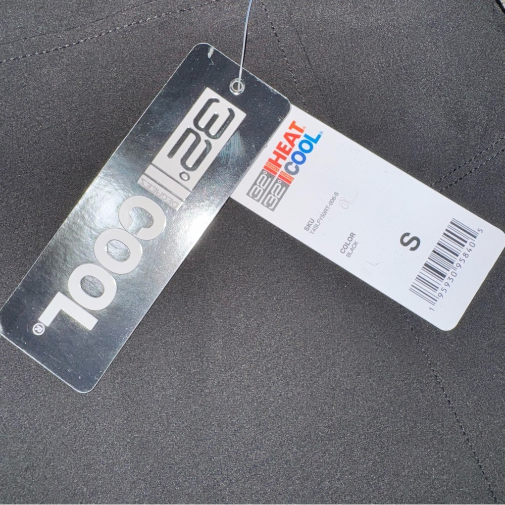 32 Degrees Women's Small Black Pull On Skort Side Pockets Skirt with shorts Med - Picture 2 of 11